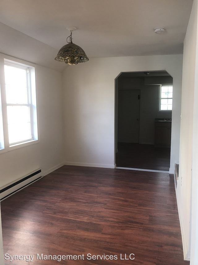 N. Jonathan Street - Photo 2 of 13