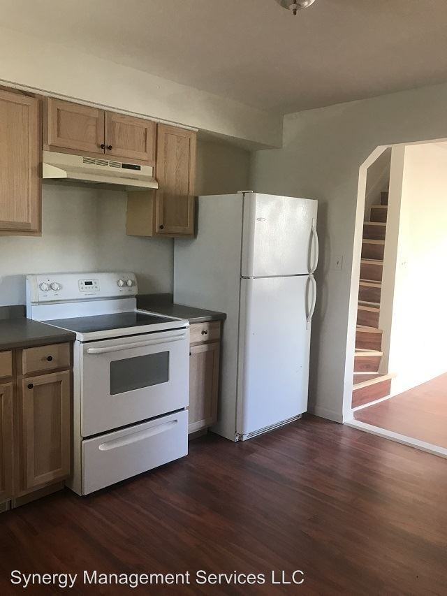 N. Jonathan Street - Photo 3 of 13