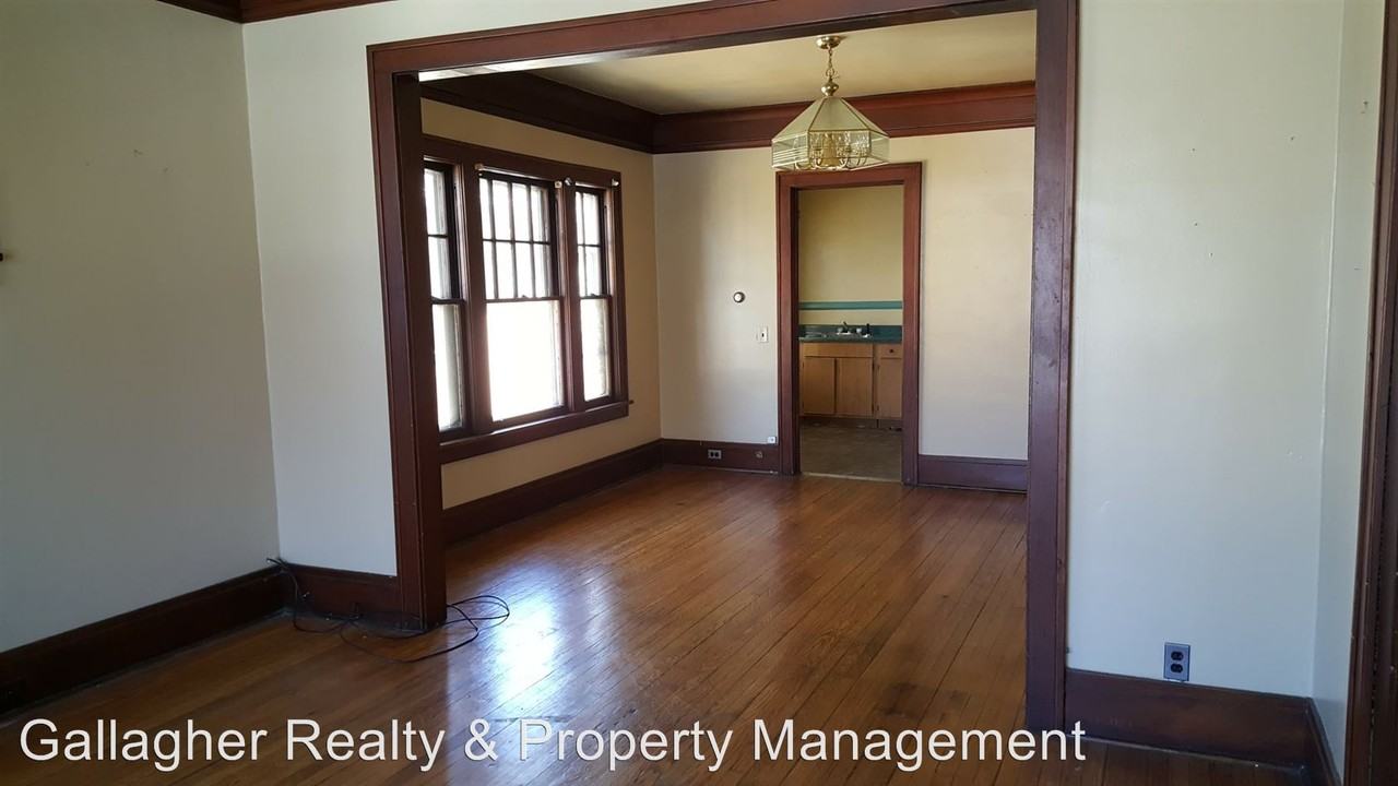 07-09 Carthage Dr - Photo 2 of 7