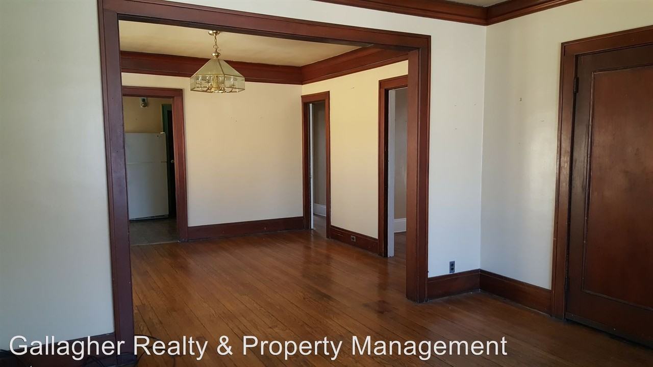 07-09 Carthage Dr - Photo 3 of 7