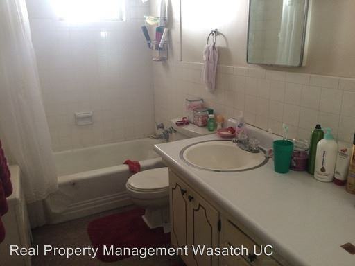 122 N 4th W - Photo 3 of 3