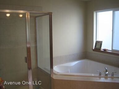 20310 11th Ave W - Photo 3 of 4