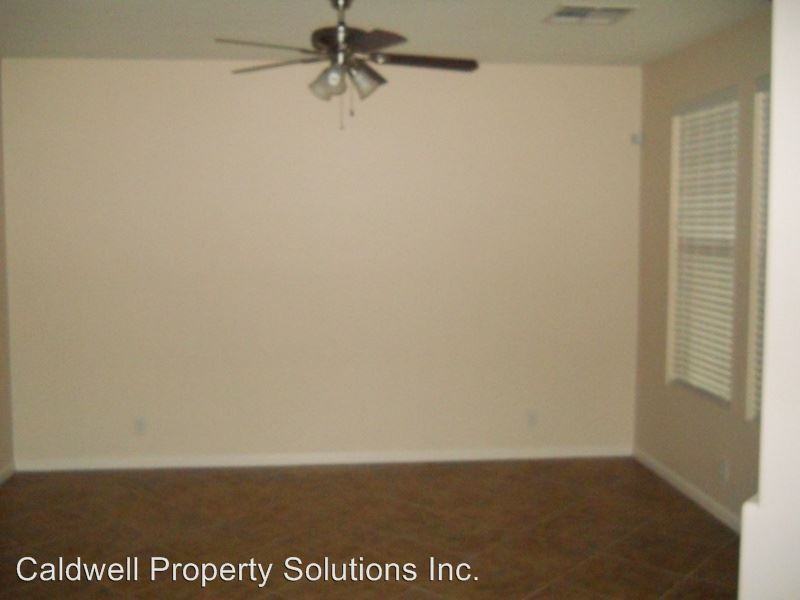 4071 E Bruce Ave - Photo 2 of 16