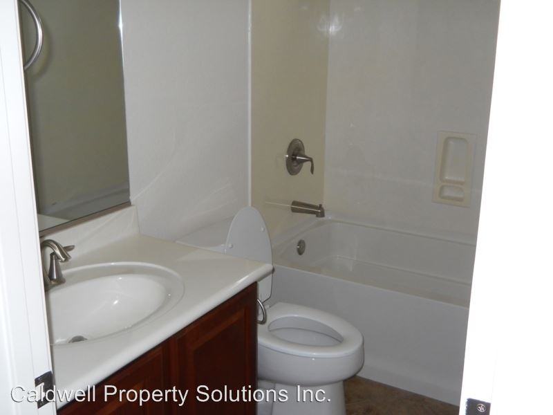 4071 E Bruce Ave - Photo 3 of 16