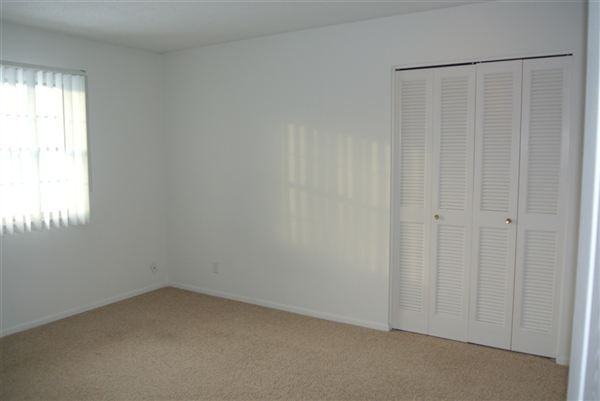 18230 Swiss Drive - Photo 3 of 5