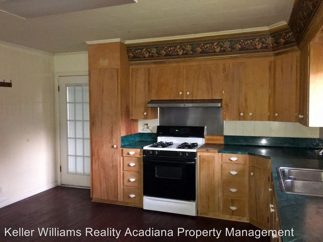103 Clara St - Photo 2 of 8
