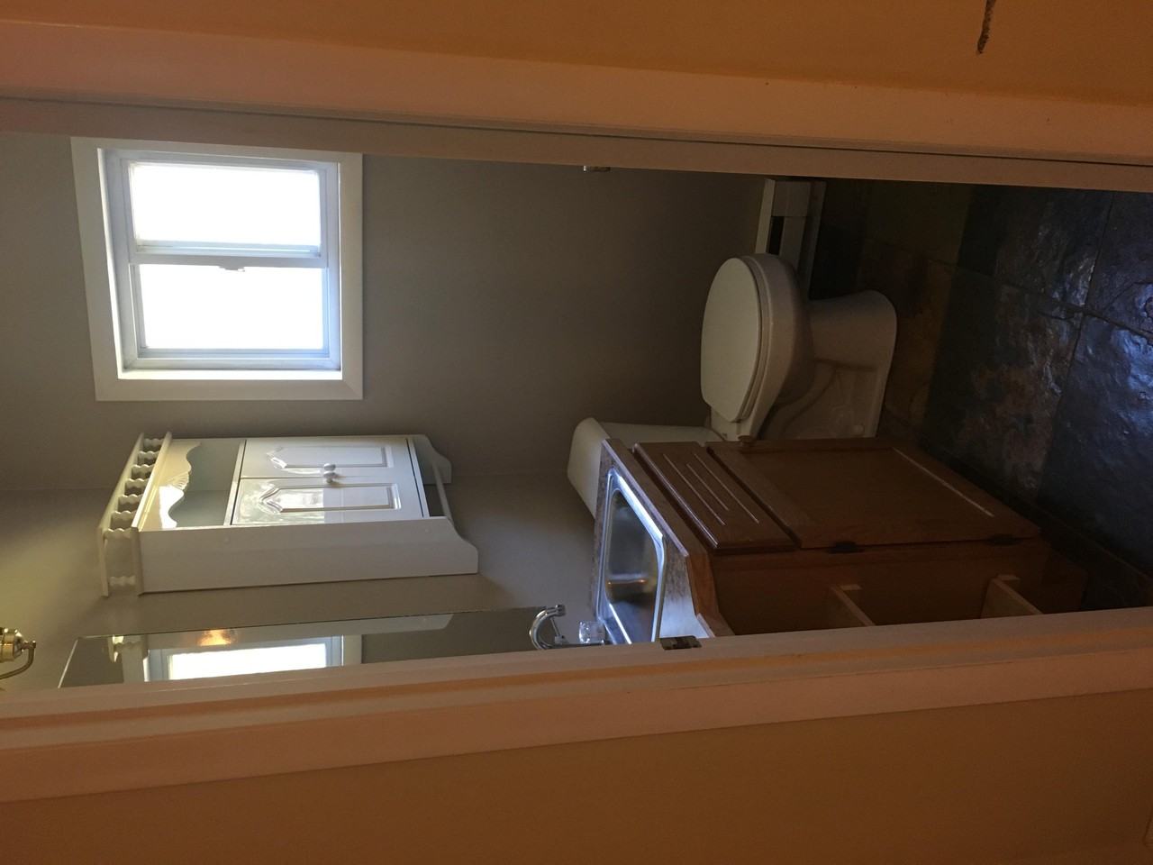 109 Autumn Ln - Photo 2 of 10