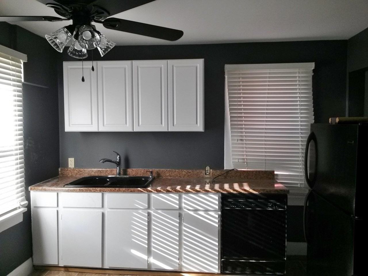 680 W Bridge St - Photo 2 of 33