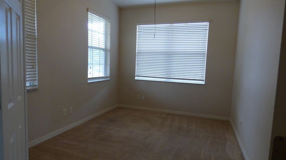 372 Silver Maple Rd - Photo 3 of 31