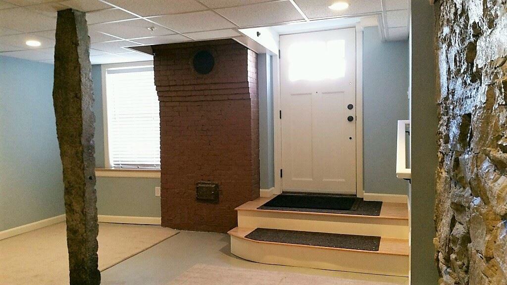 41 Orange St #C - Photo 3 of 16