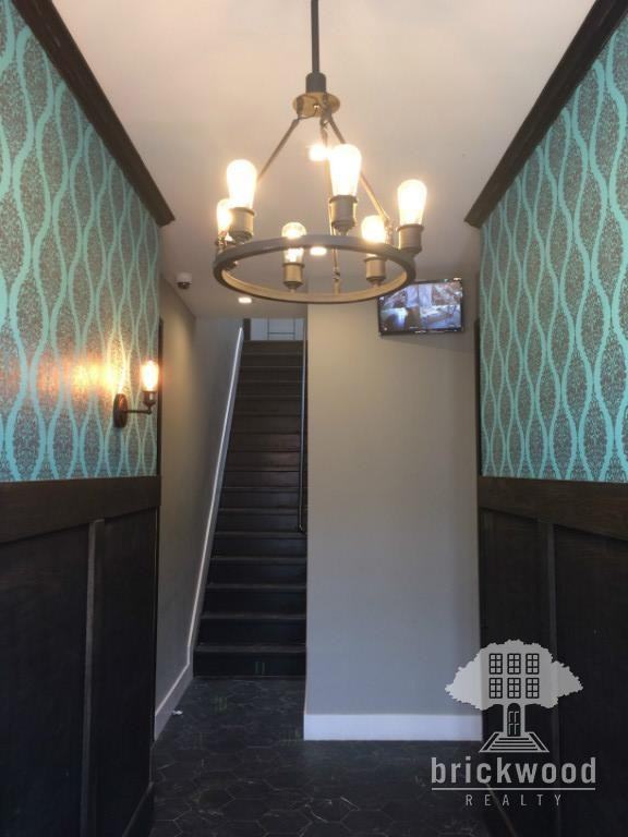 Onderdonk Ave #2LEFT