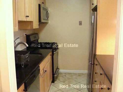 15 Hawthorne Pl #3H - Photo 2 of 8