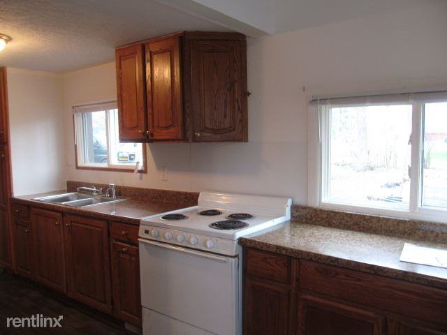 250 Elm St - Photo 2 of 6