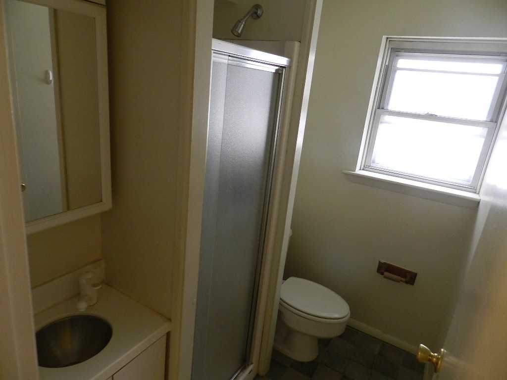 511 S 15th Street - Photo 3 of 11