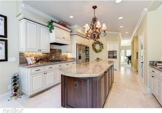 31721 Via Coyote - Photo 2 of 40