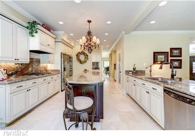 31721 Via Coyote - Photo 3 of 40