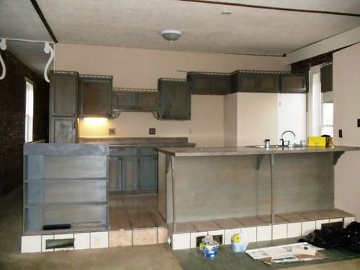 140 1st St - Photo 3 of 18