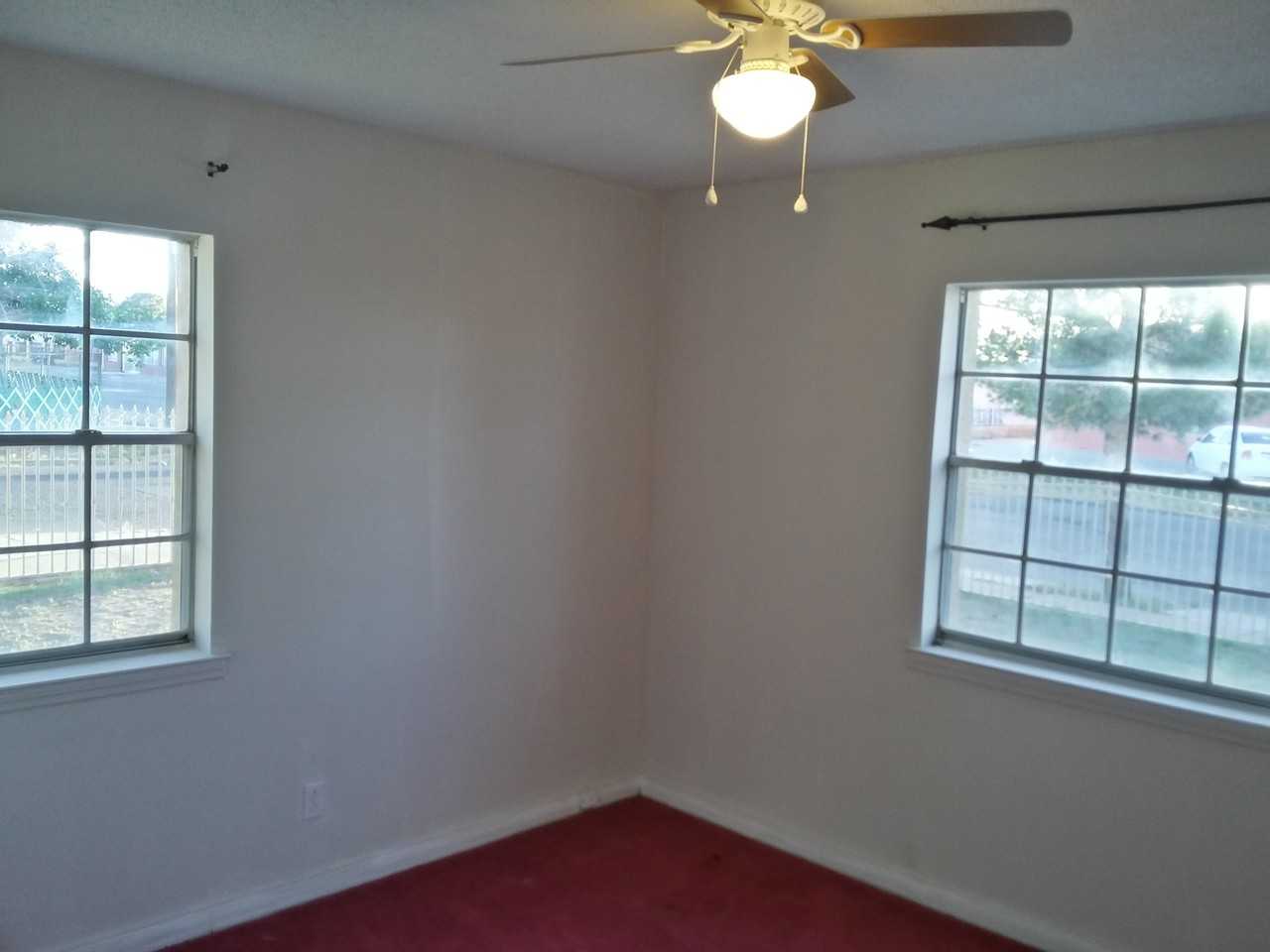 252 Ben Swain Dr - Photo 2 of 30