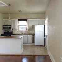 1020 22nd St - Photo 3 of 10