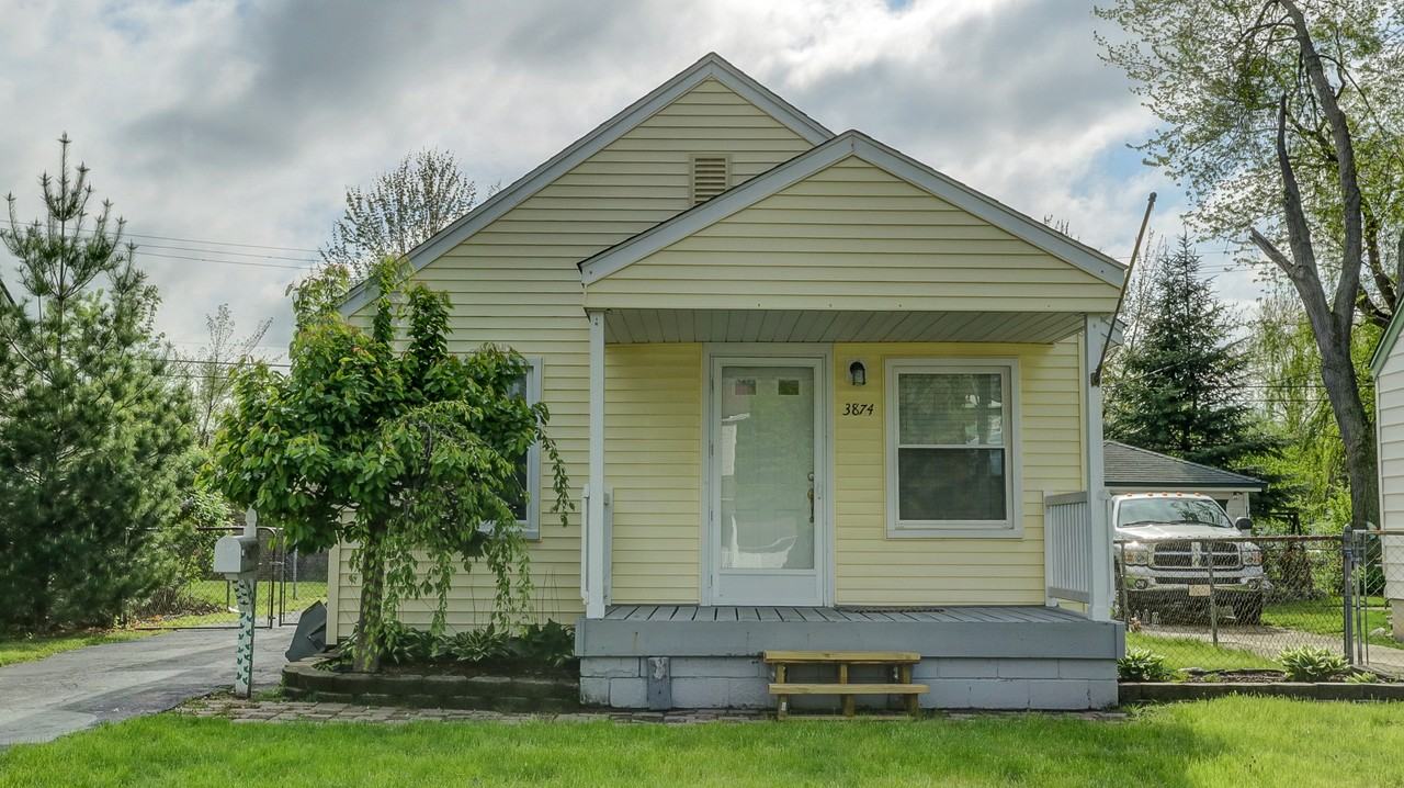 3874 Gardner Avenue - Photo 2 of 18