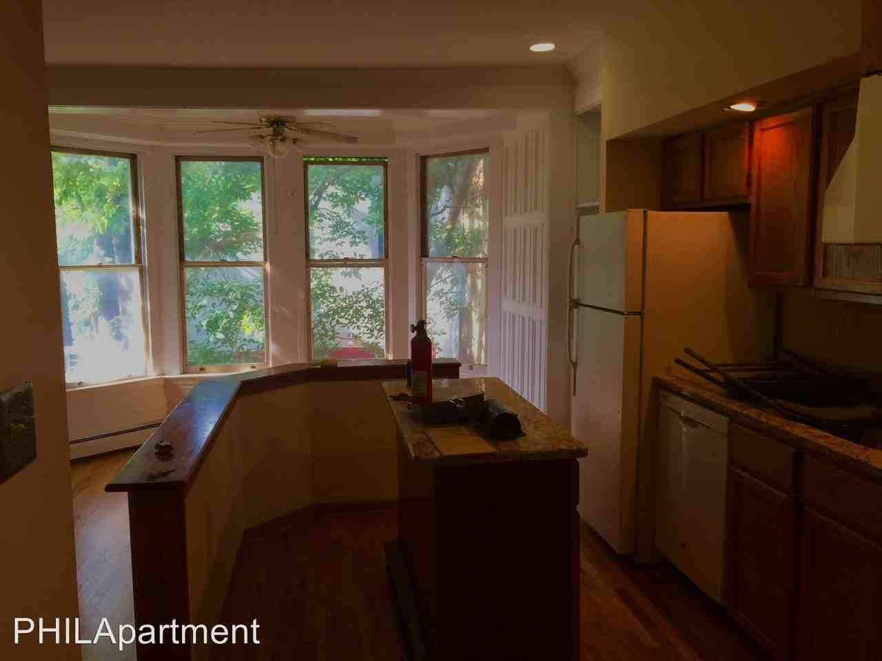 1527 Christian Street - Photo 2 of 11