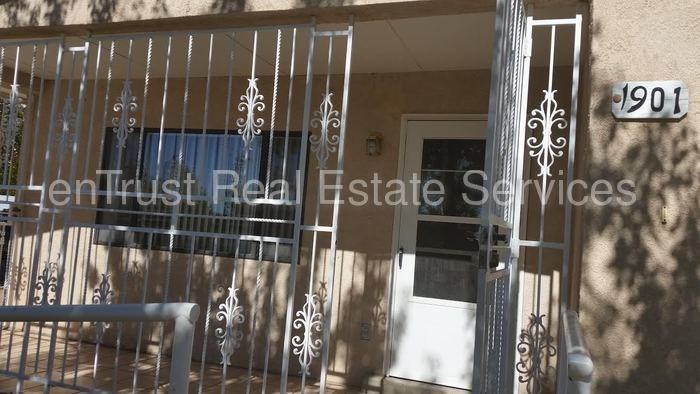 1901 Sunshine Terrace SE - Photo 2 of 11