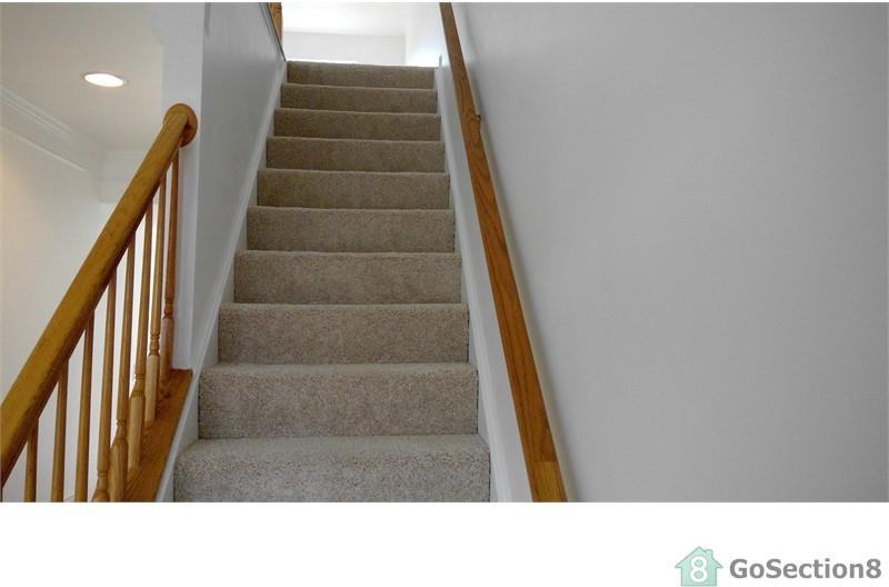 540 Legrace Terrace NE - Photo 2 of 8