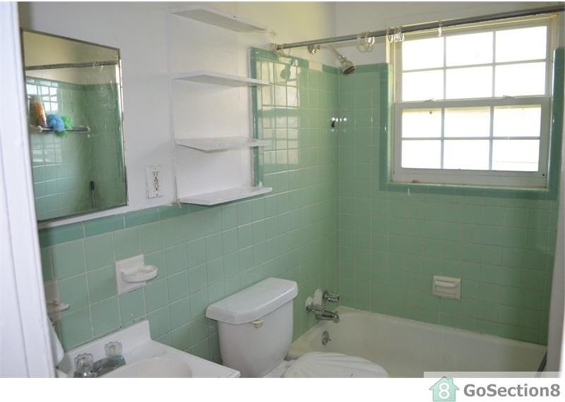 2906 Dartmouth Ave - Photo 3 of 8