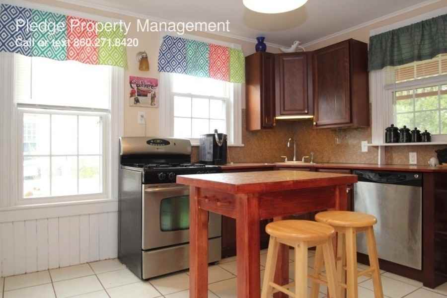 230 Church St - Photo 3 of 16