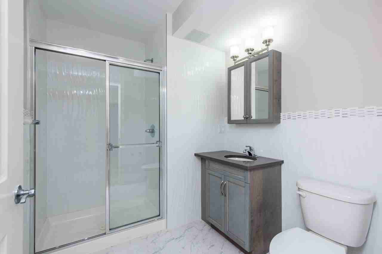 439 Knickerbocker Avenue #24KC