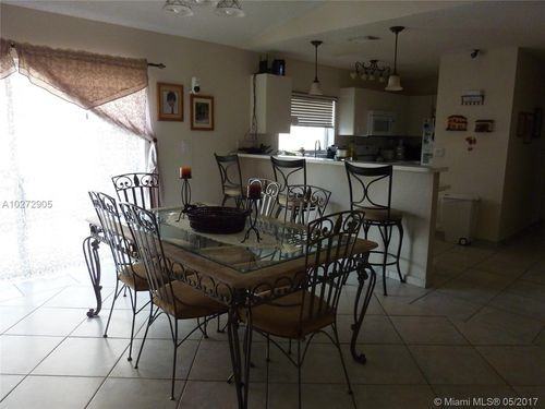 7948 NW 196th Terrace - Photo 3 of 8