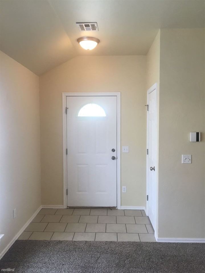 9605 SW 16th St - Photo 3 of 15