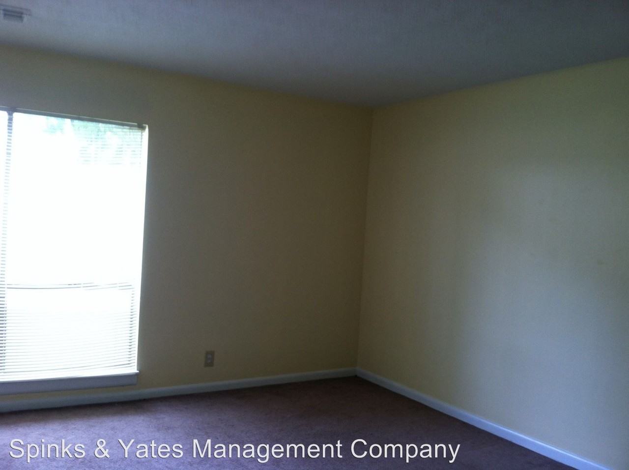 1101 Park Avenue - Photo 3 of 6