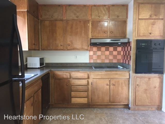 1997 E Euclid Ave - Photo 2 of 10
