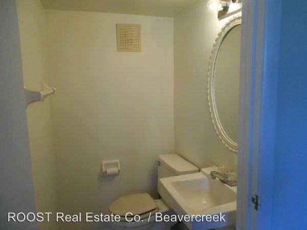 5674 Sandpiper Ln - Photo 3 of 16