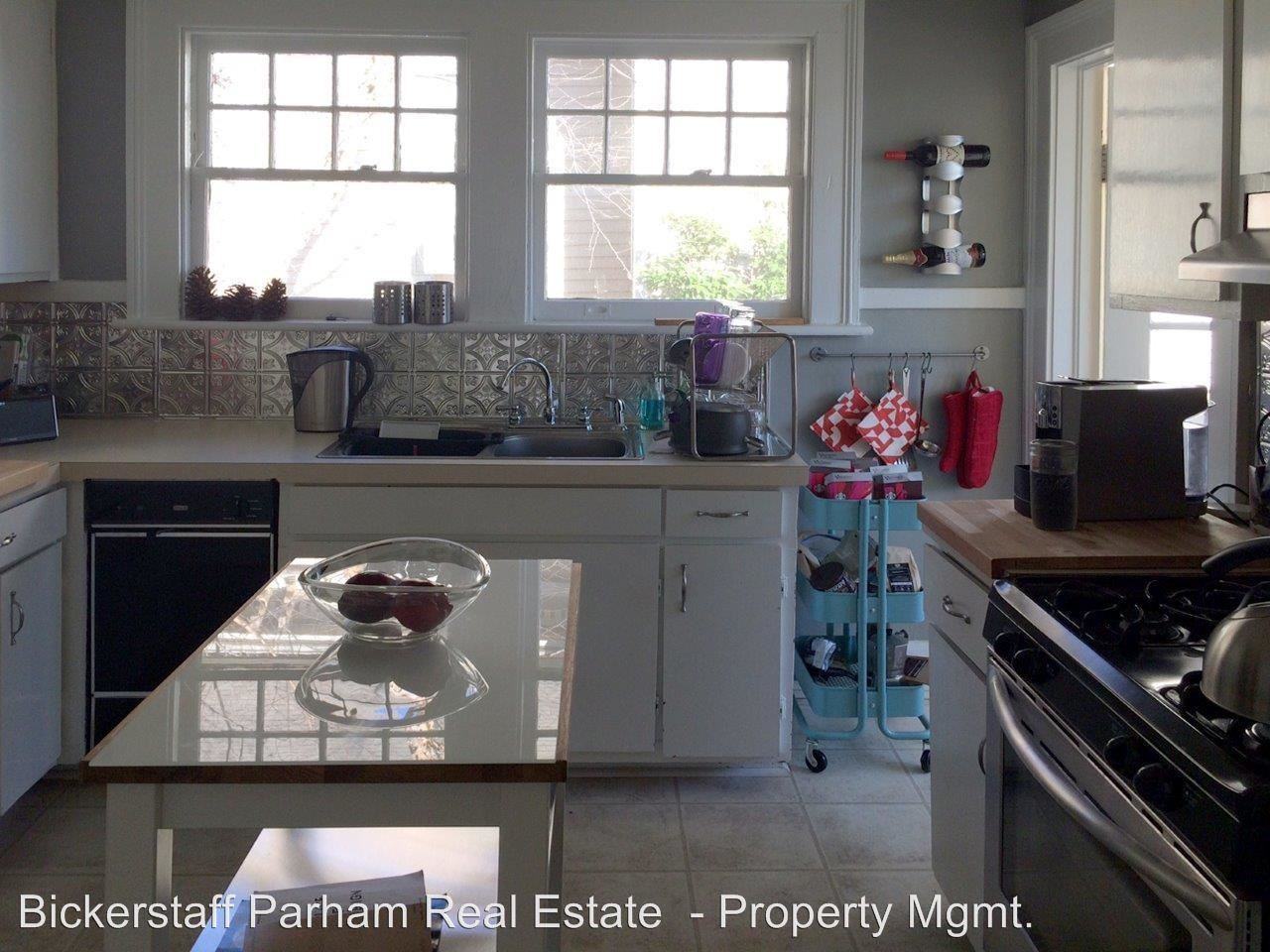 732 Broadway - Photo 2 of 13