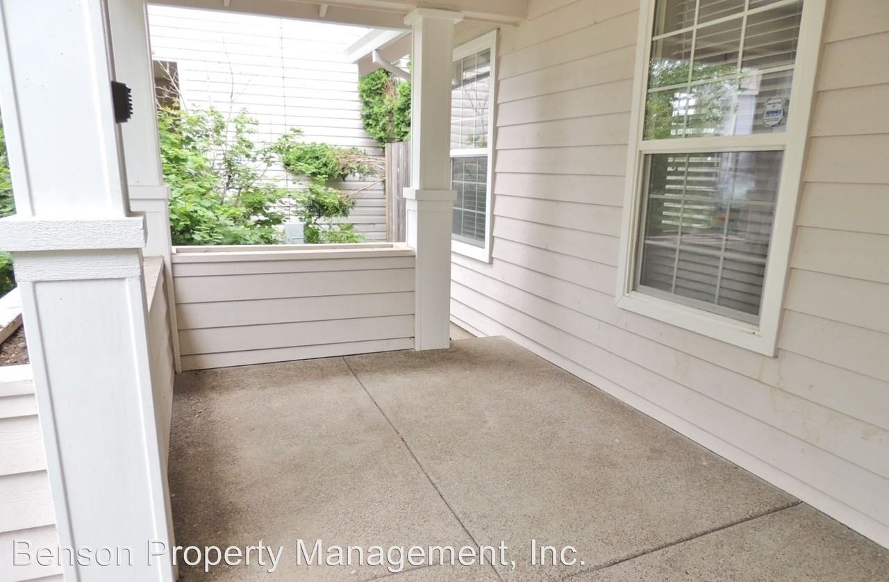14563 SE Lone Pine Dr - Photo 2 of 15