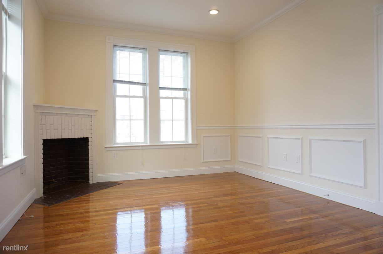 15 Glenville Ave - Photo 2 of 23