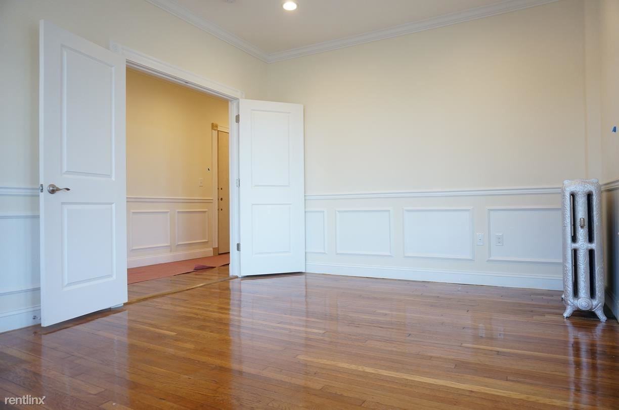 15 Glenville Ave - Photo 3 of 23