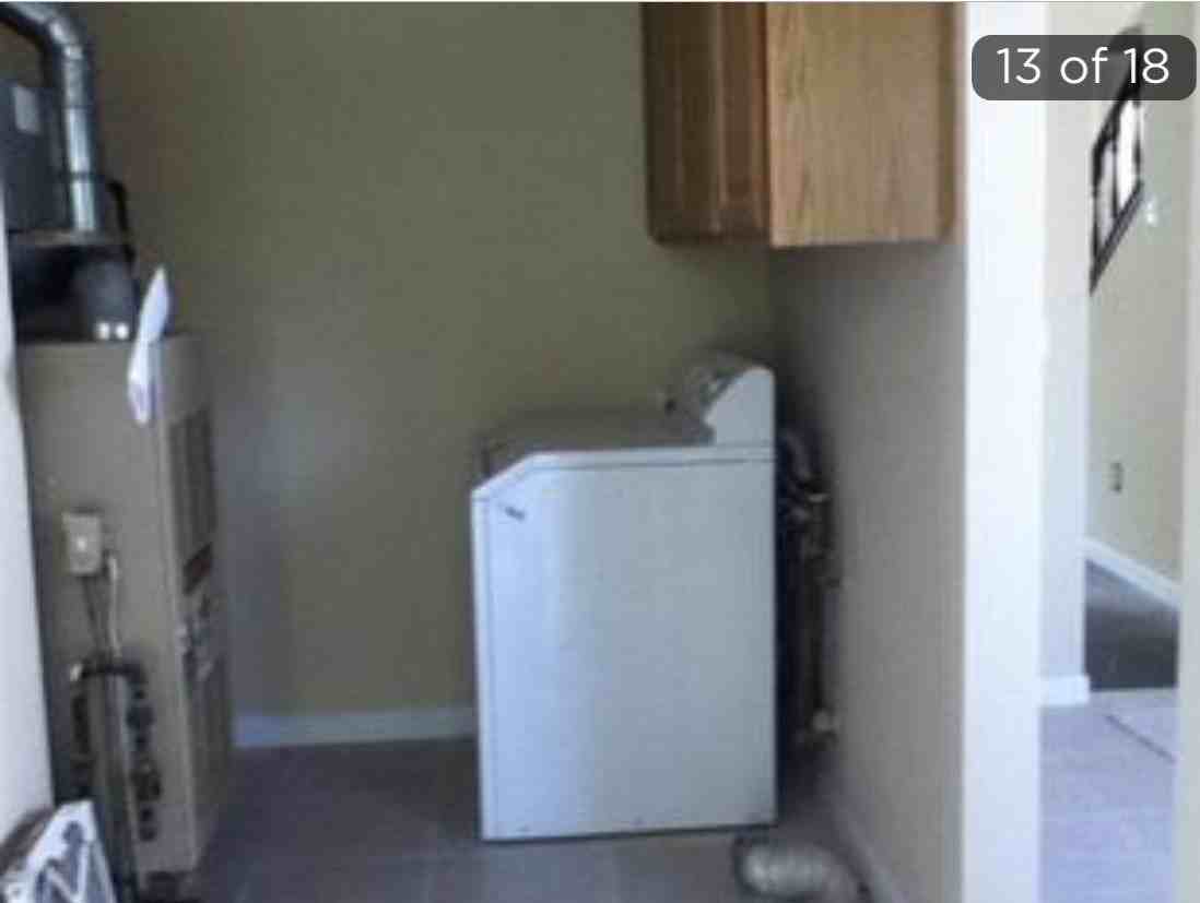 24924 Grove Ave - Photo 2 of 10