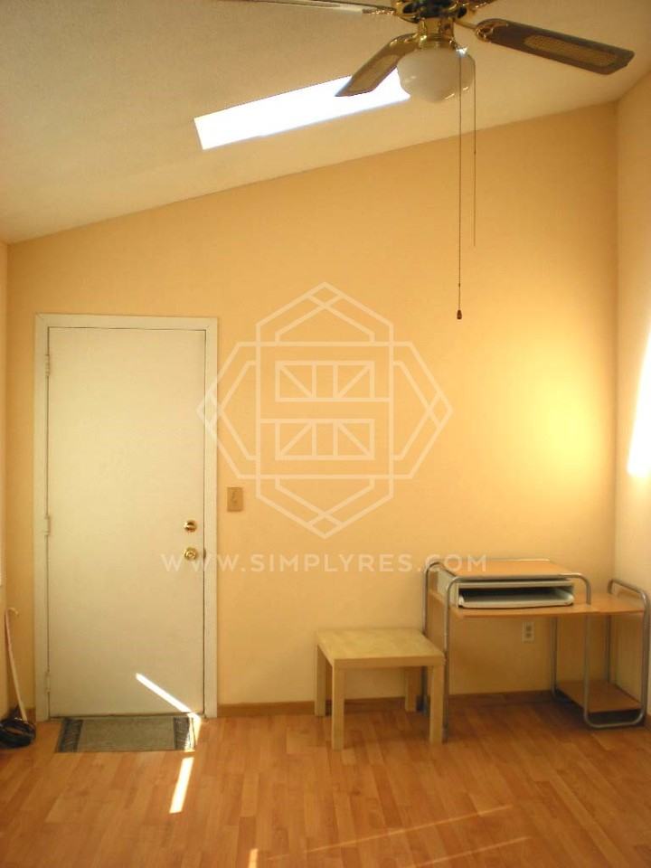 7714 157th St W - Photo 3 of 14