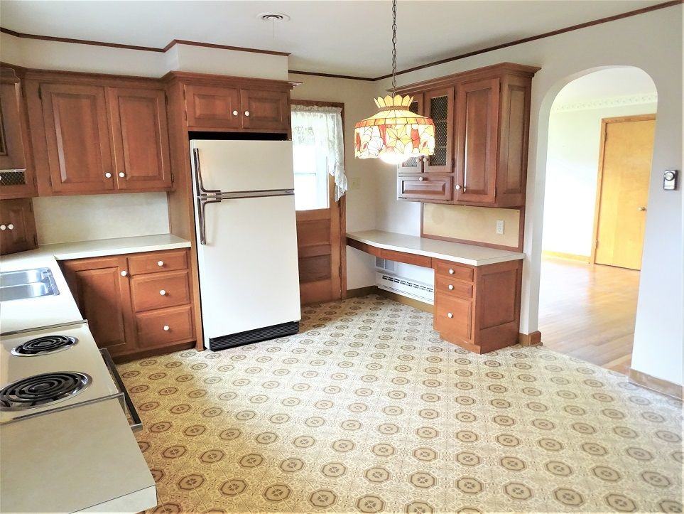 277 W Maple Grove Rd - Photo 3 of 22