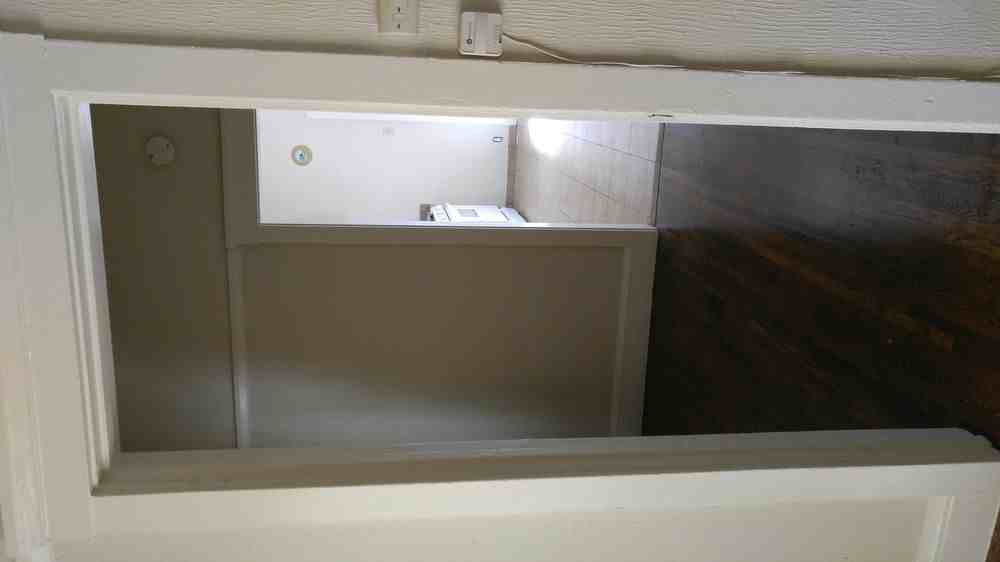 5949 E 16th St - Photo 3 of 8