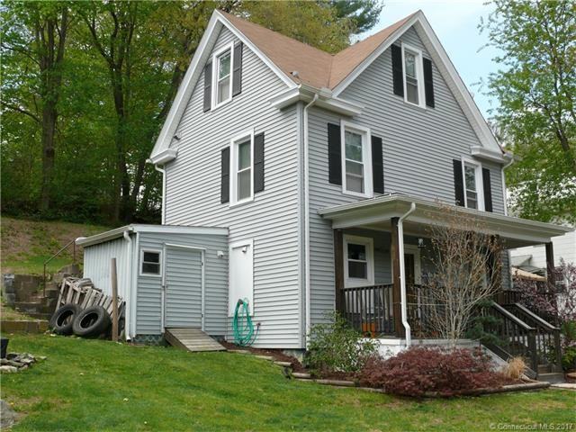 18 Woodside Dr - Photo 3 of 30