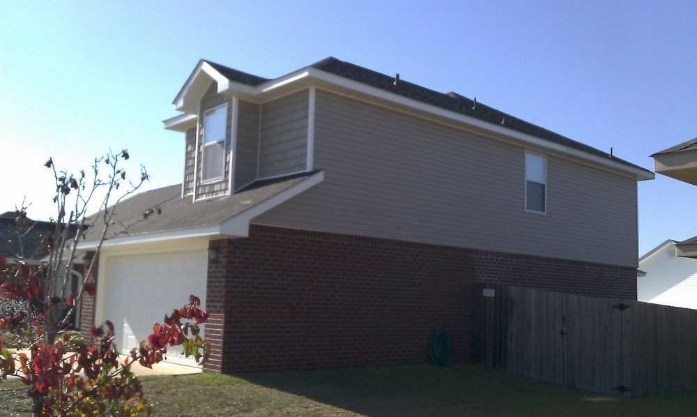 4960 Windmill - Photo 2 of 14