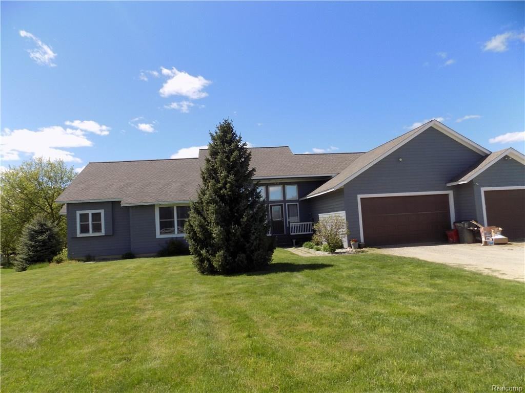 5982 Oak Hill Rd - Photo 2 of 21