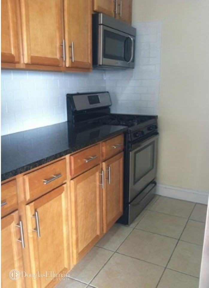 1295 Fifth Avenue & E. 110th St #2G