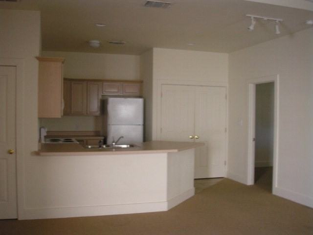 627 Kerrville S Dr - Photo 2 of 5