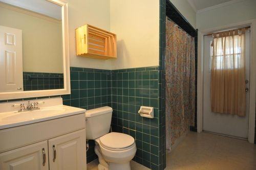 302 SE 36th Ave - Photo 3 of 4