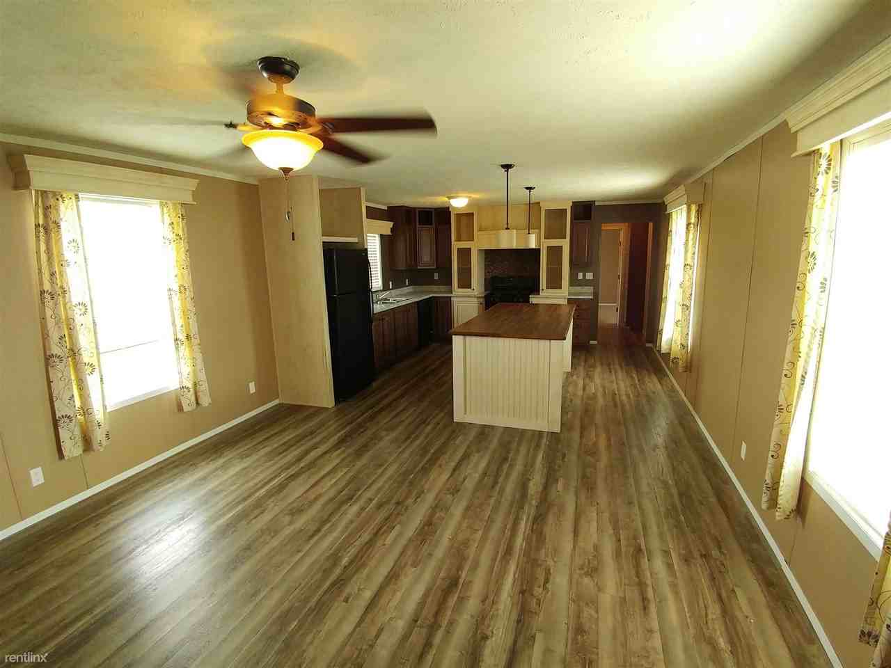 5 St Michaels Dr - Photo 3 of 23